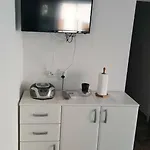 Delfin Apartman Rogoznica