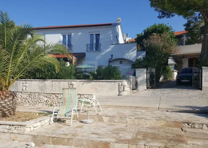 Delfin Rogoznica (Sibenik-Knin)